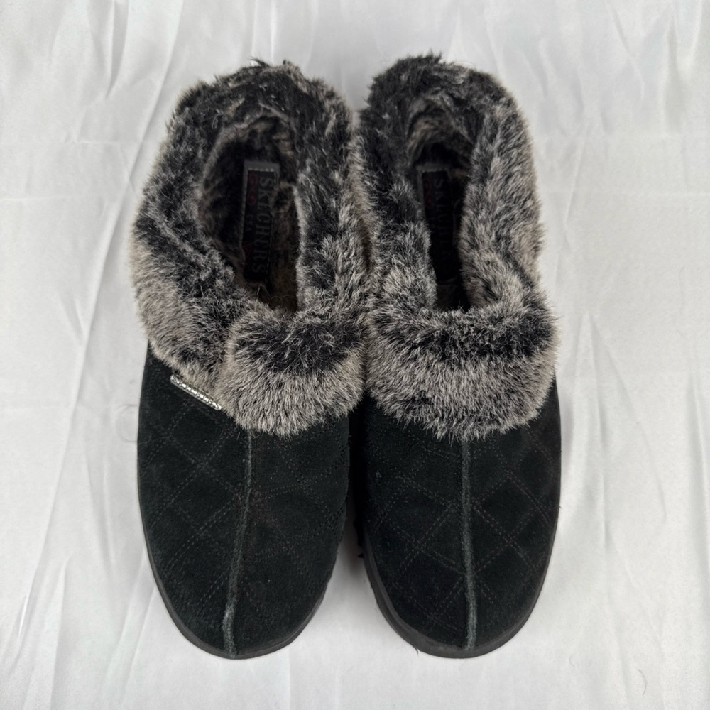 Skechers Black Quilted Faux Fur Slippers